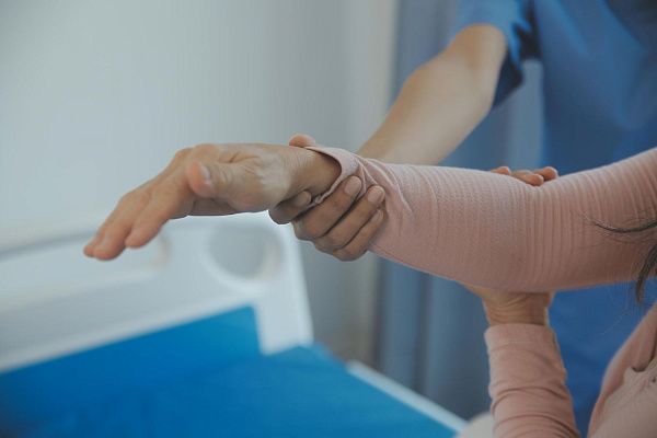 Реабилитация после перелома лучевой кости